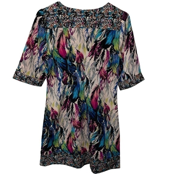 𝅺LOVE FIRE FEATHER PRINT DRESS SIZE 7 - Picture 2 of 2